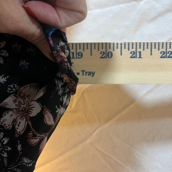 Kensie Floral Chiffon Wrap Dress | Size 14 | Black Multi - Picture 7 of 9